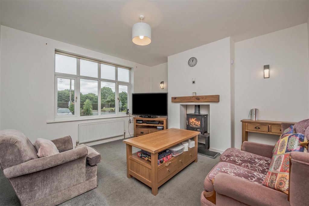 Property photo 2 of 21 Living Room: