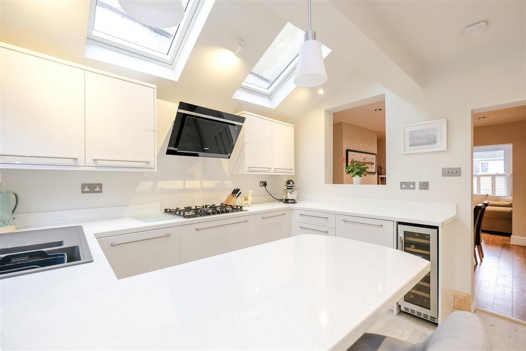 Property photo 3 of 21 23-Dscf4001.Jpg