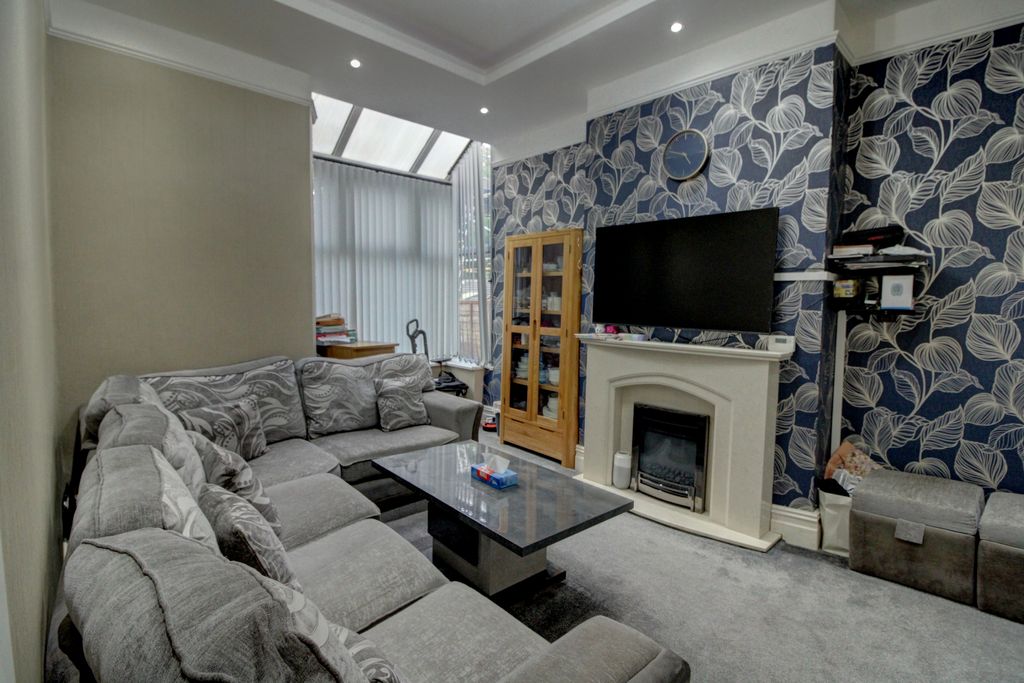 Property photo 3 of 29 3