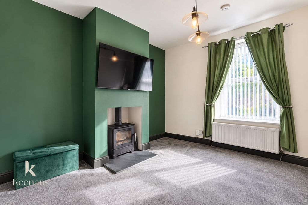 Property photo 1 of 26
