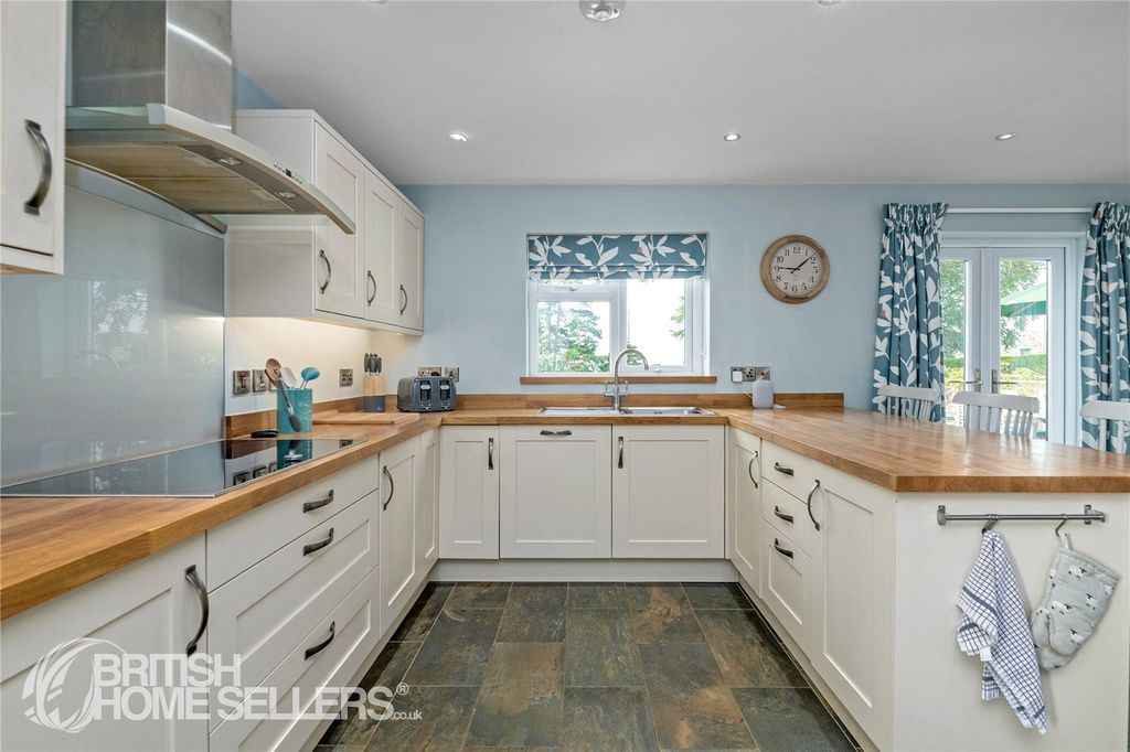 Property photo 3 of 18 Picture No. 03