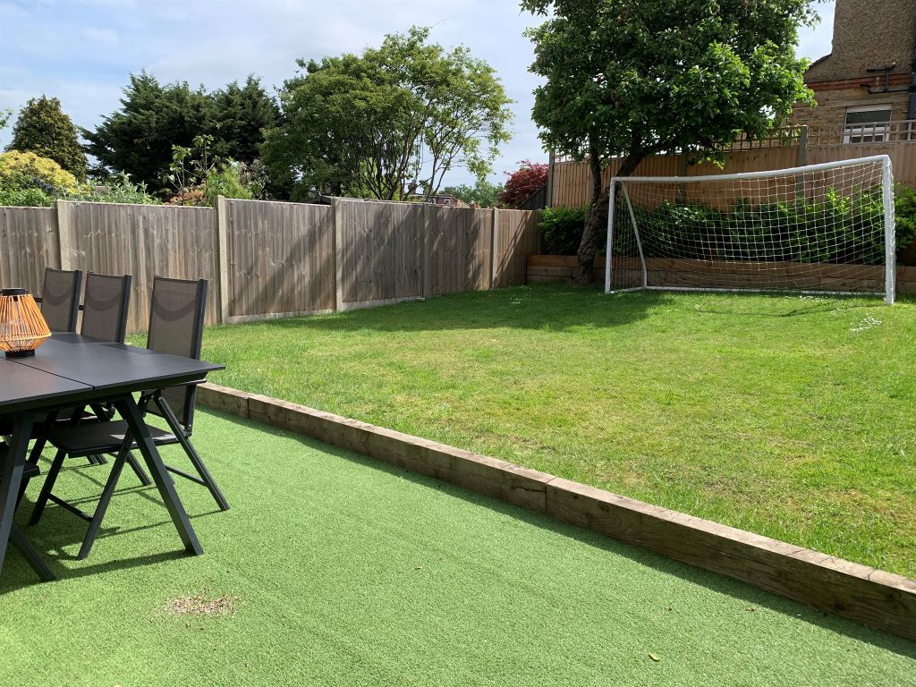 Property photo 2 of 16