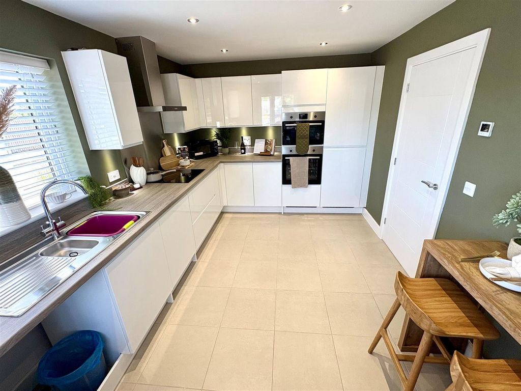 Property photo 2 of 15 6.Jpg