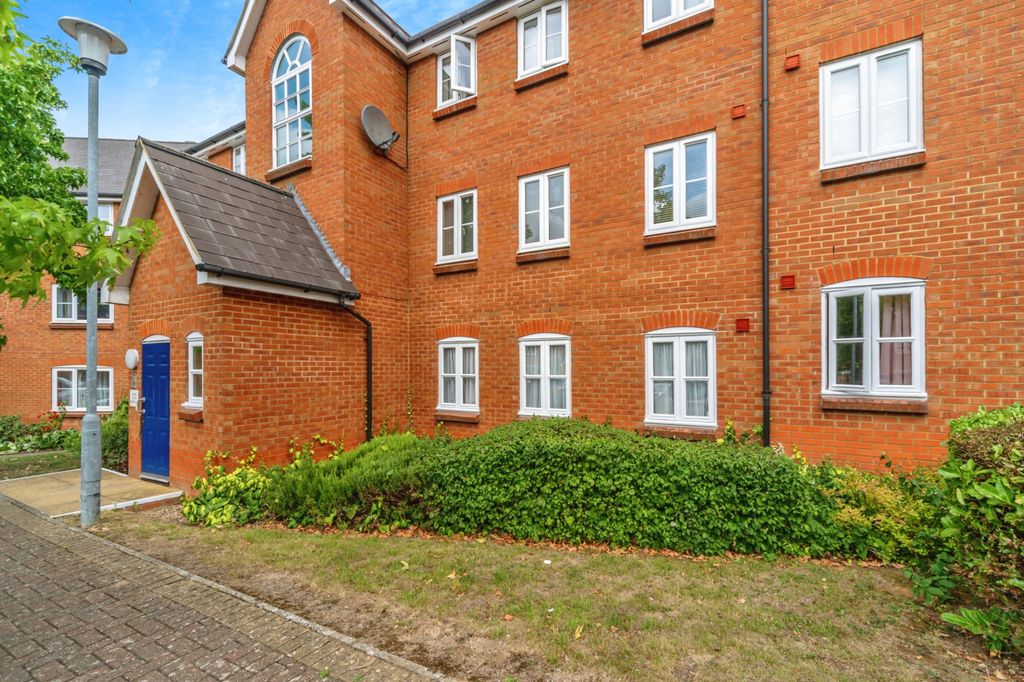 Property photo 1 of 14