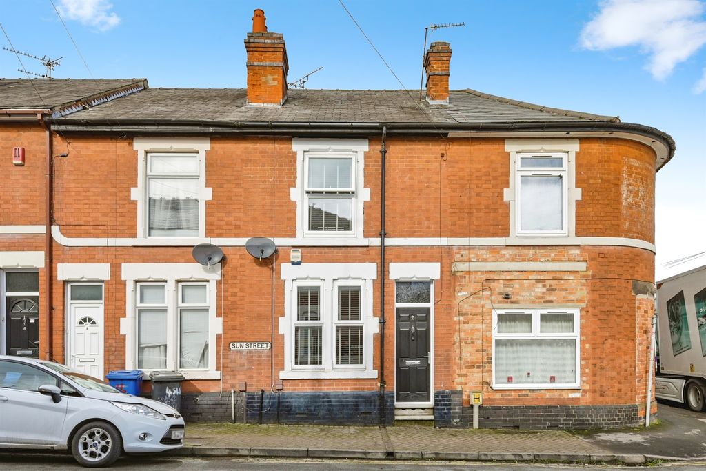 Property photo 1 of 17