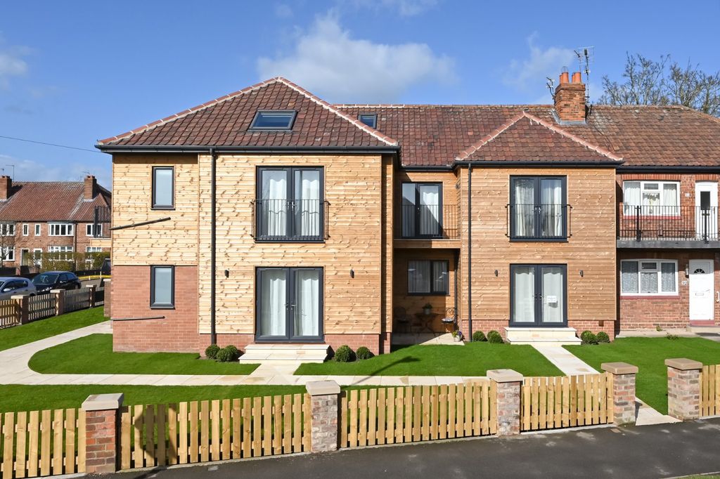 Property photo 1 of 11 Picture 1