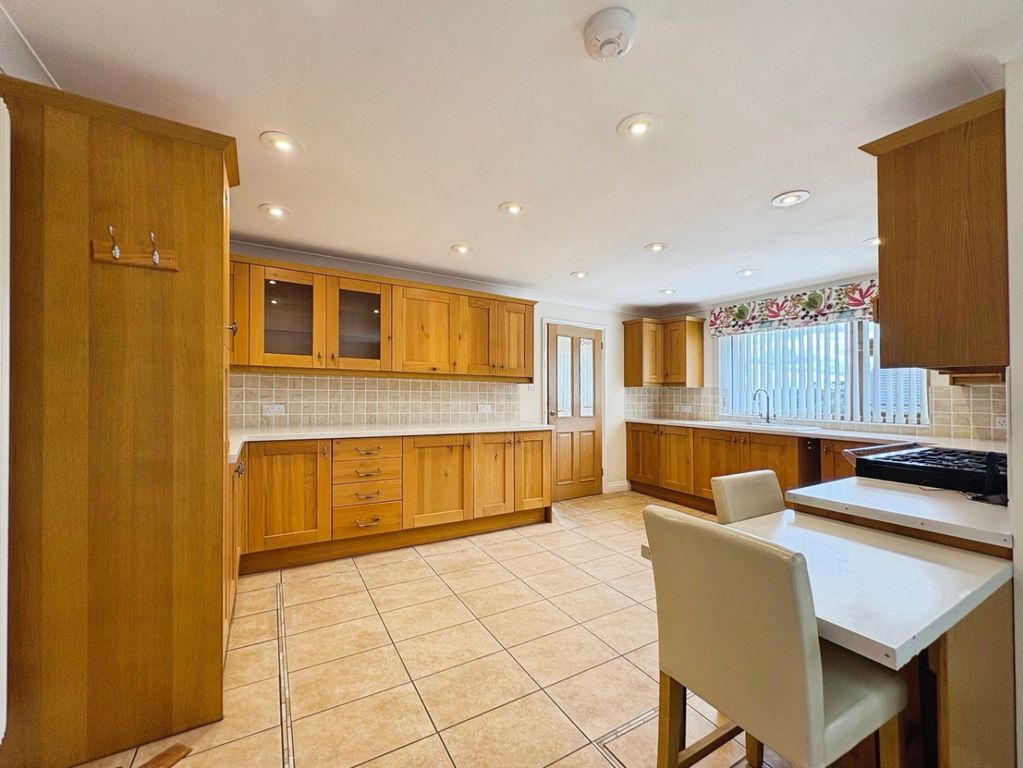 Property photo 3 of 22 5344356
