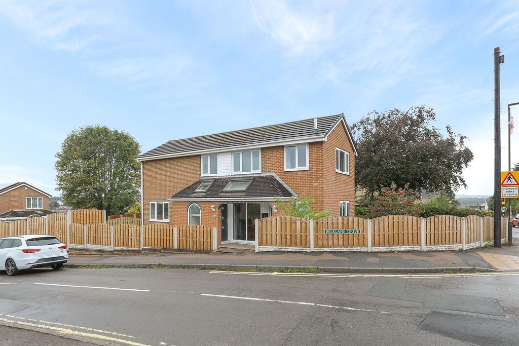 Property photo 3 of 28