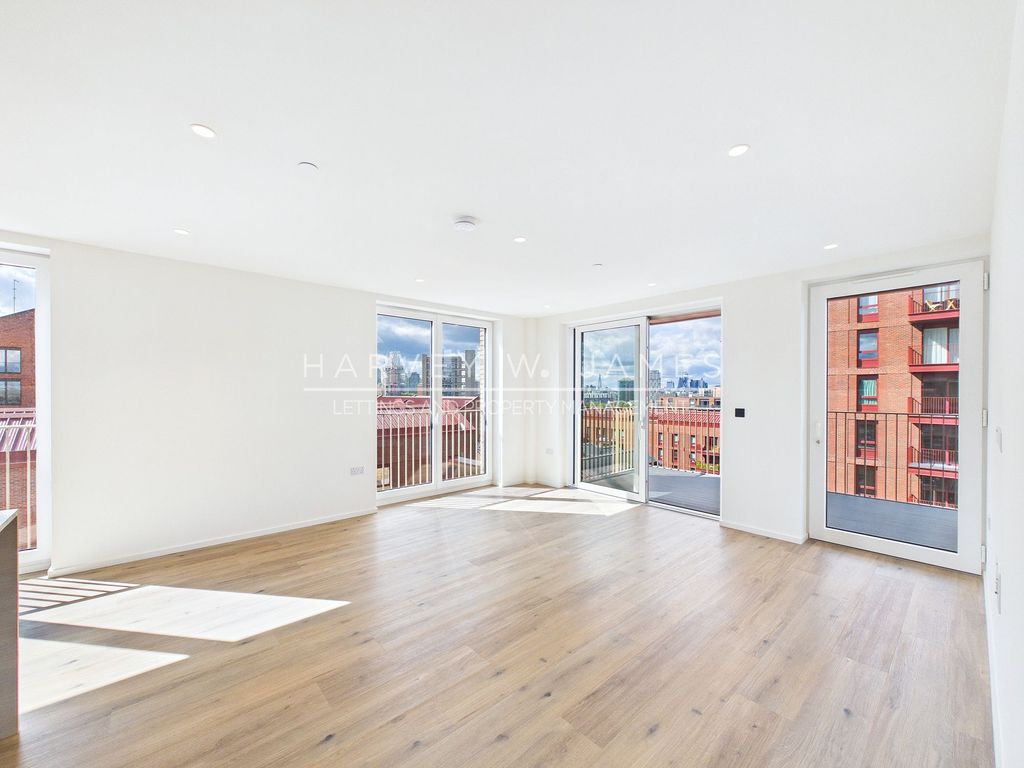 Property photo 1 of 50