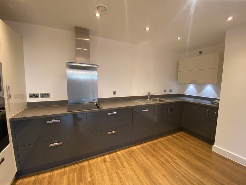 Property photo 3 of 9 Photo 2