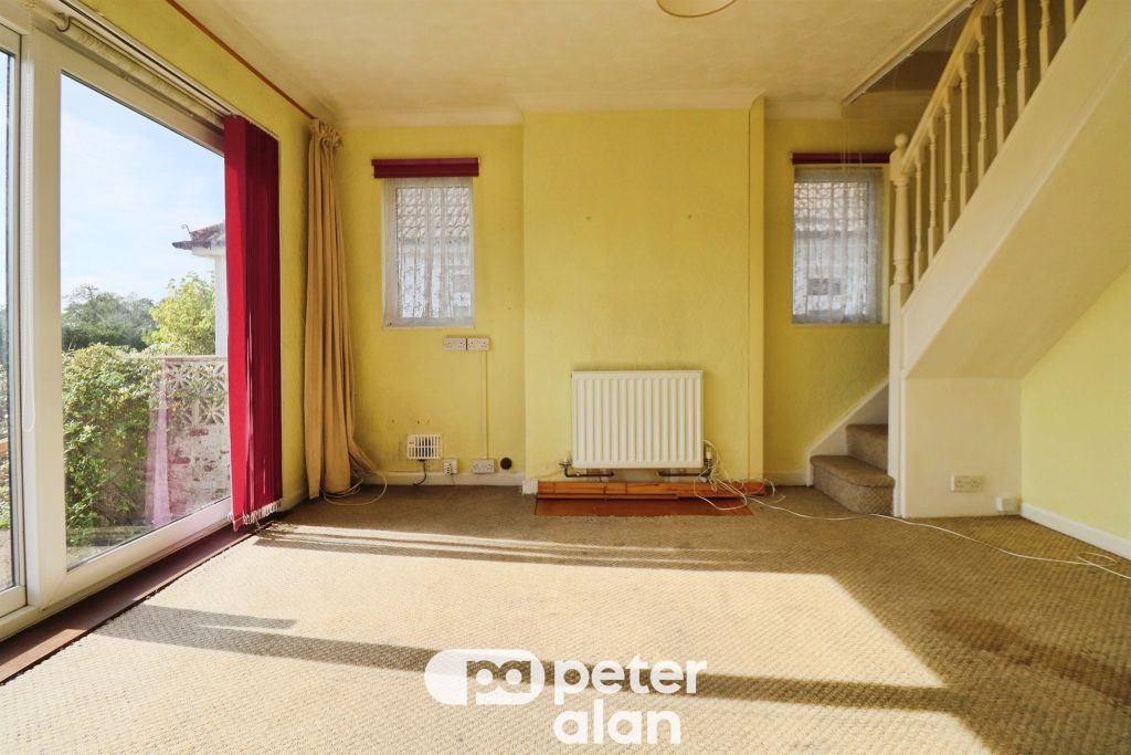 Property photo 2 of 24