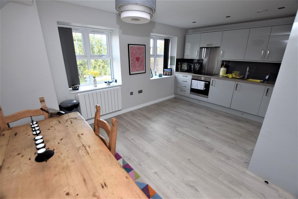 Property photo 3 of 10 Dsc_0835.Jpg