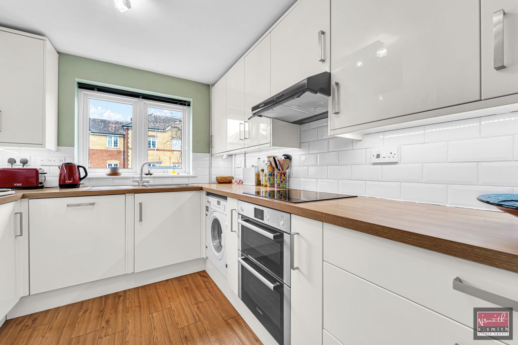 Property photo 2 of 14 Dsc07005