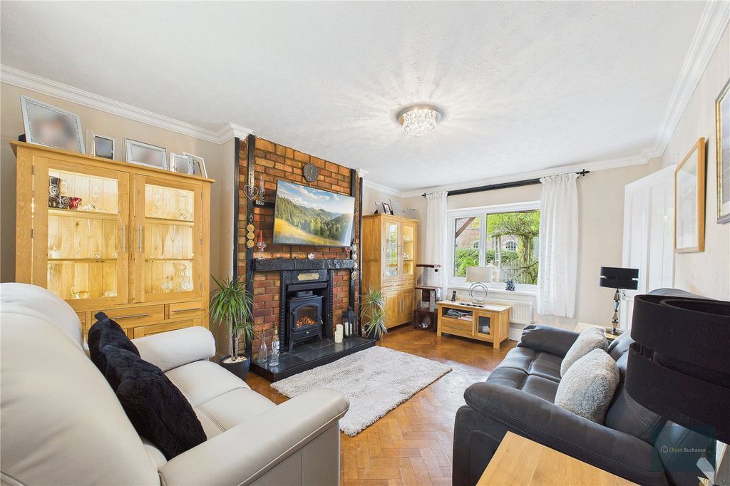 Property photo 2 of 26 Picture No. 13