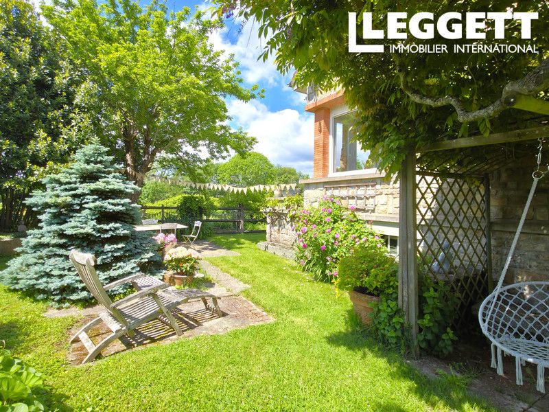 Property photo 2 of 10