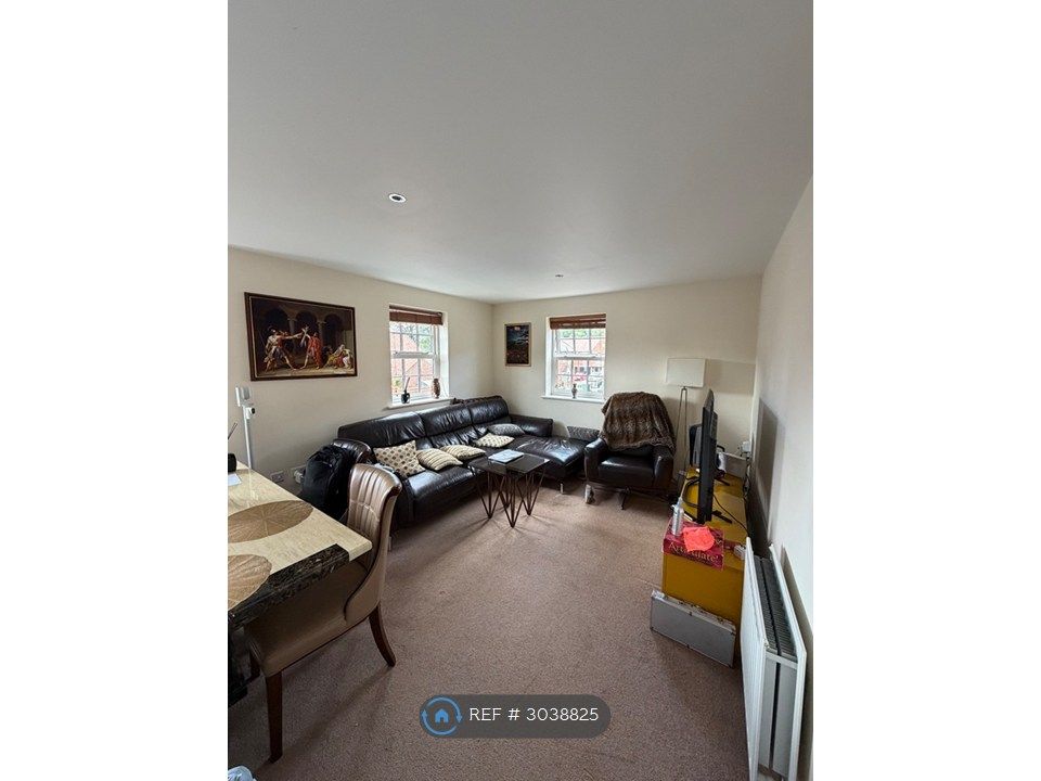 Property photo 2 of 8