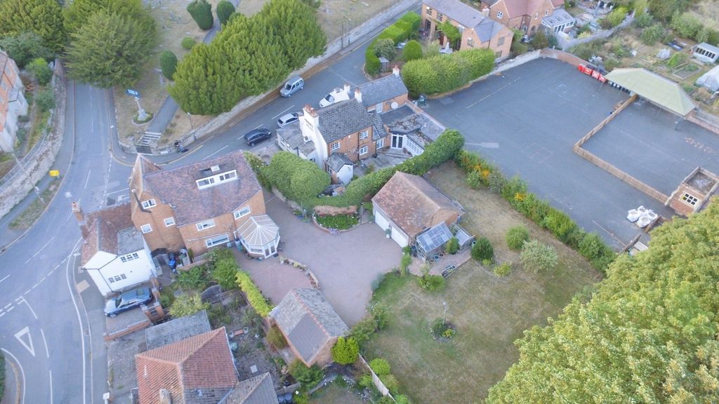 Property photo 2 of 18 Drone