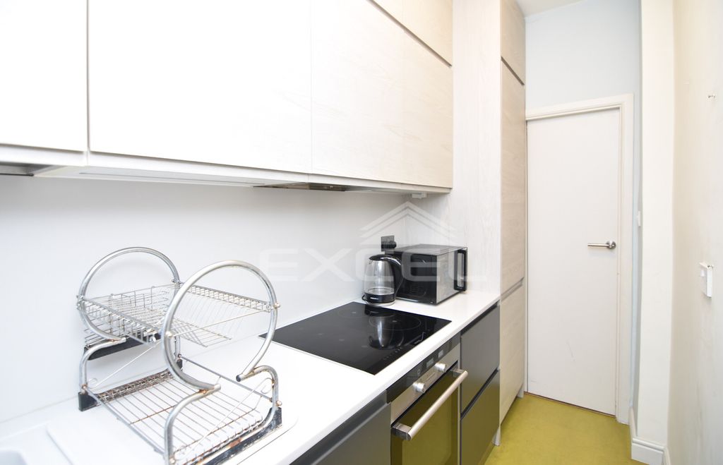 Property photo 2 of 5 Img_41677_10_Original