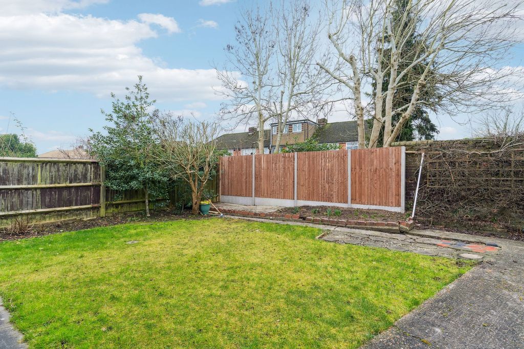 Property photo 3 of 18