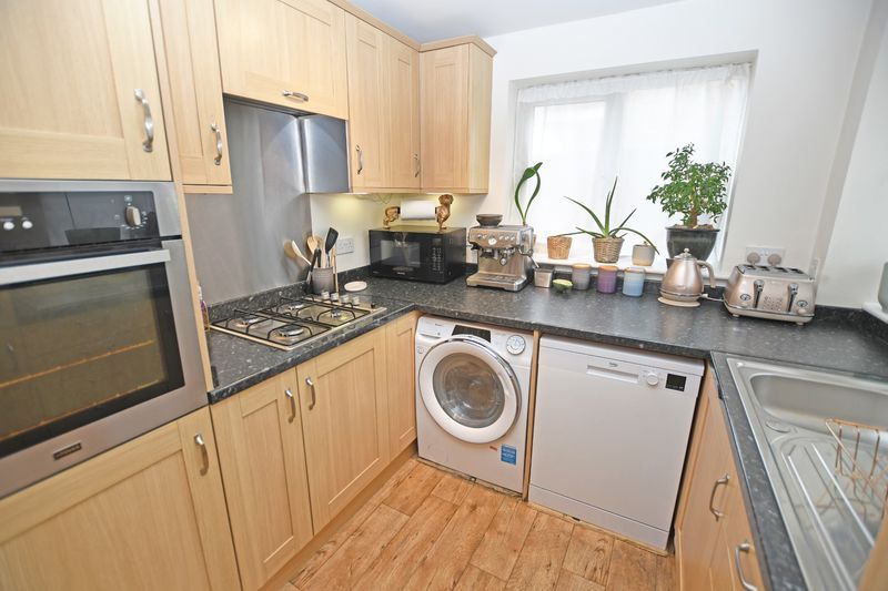 Property photo 3 of 14 Photo 10