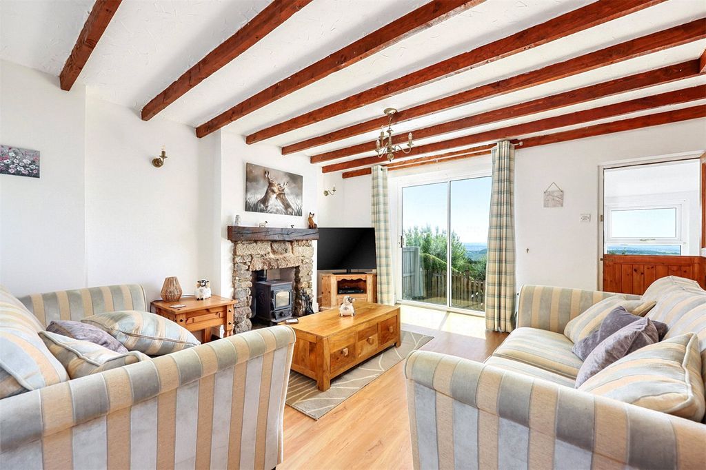 Property photo 2 of 24 Picture No. 16