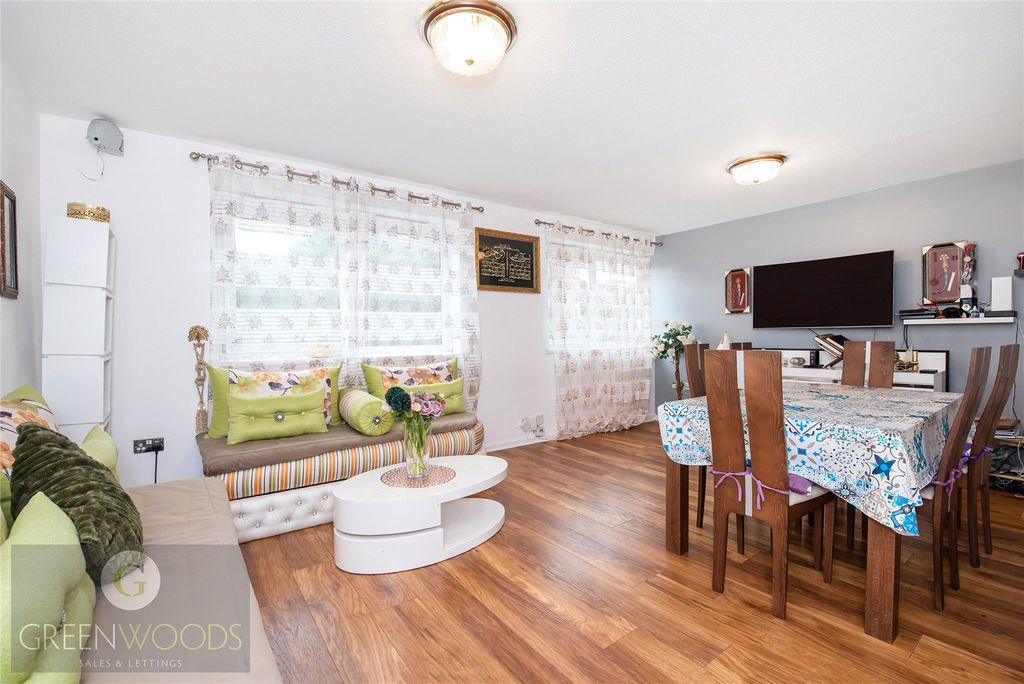 Property photo 3 of 18 Picture No. 32