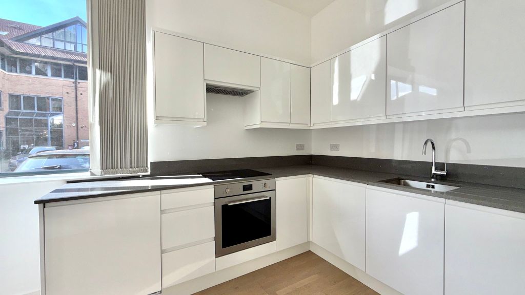 Property photo 2 of 20 Kitchen