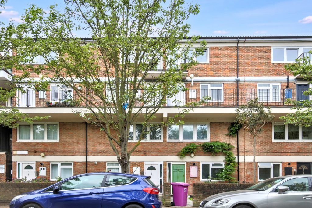 Property photo 2 of 22