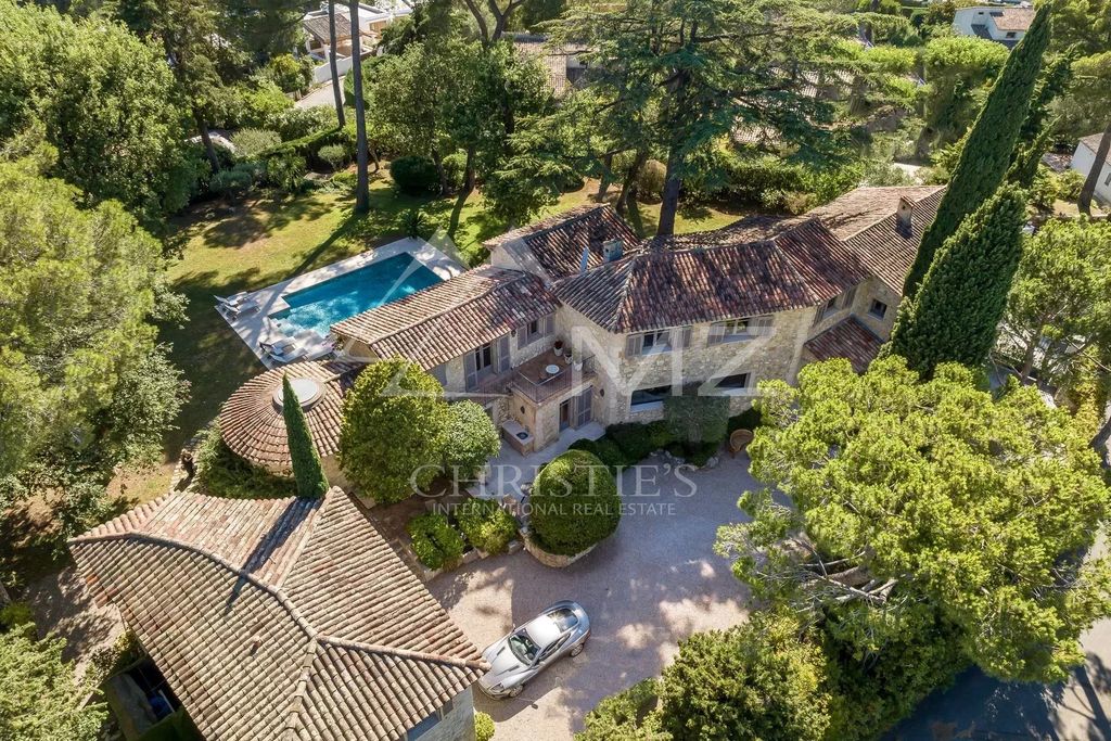 Property photo 1 of 7