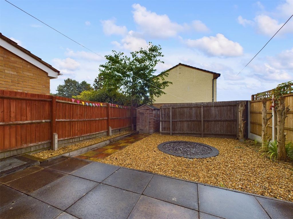Property photo 2 of 10
