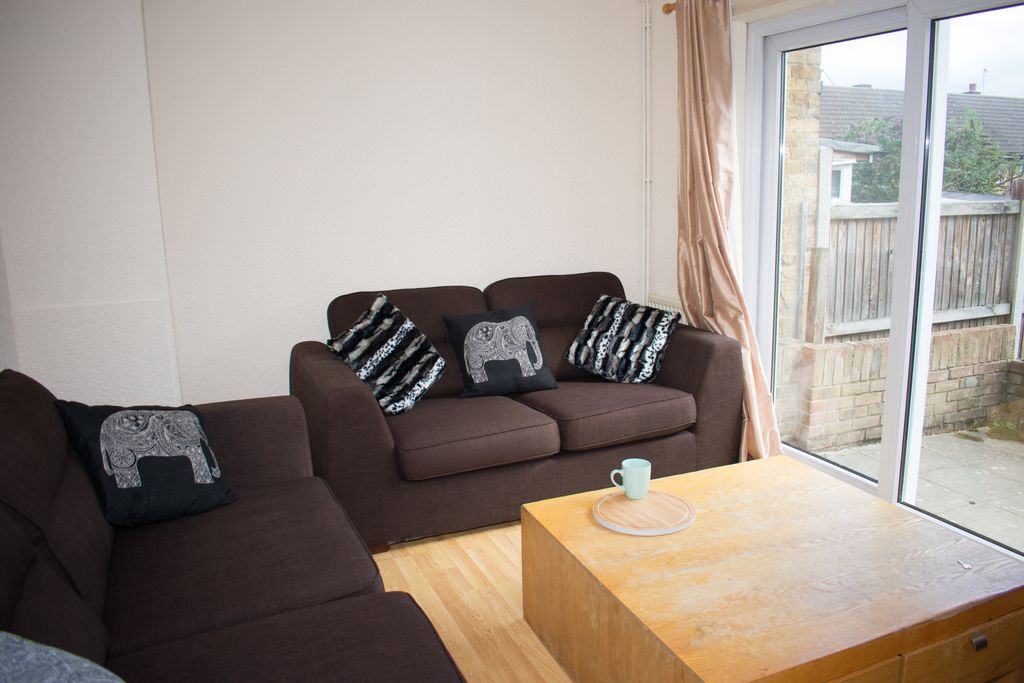 Property photo 3 of 10 Property Photo