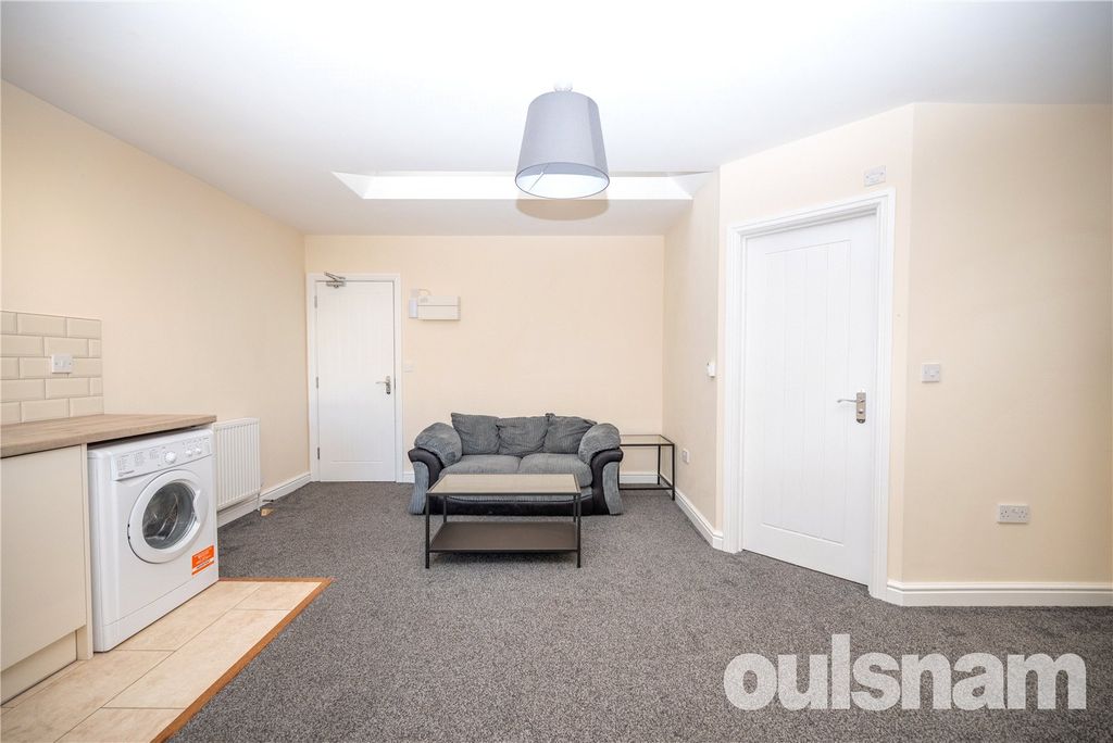 Property photo 3 of 11 Picture No. 01