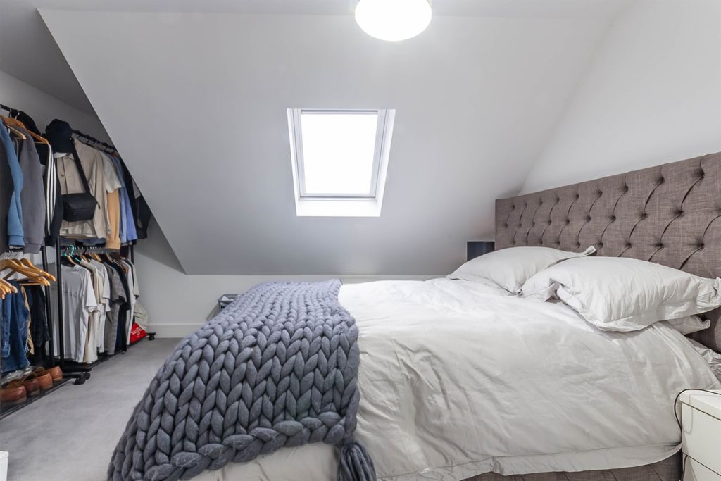 Property photo 2 of 14 Bedroom One