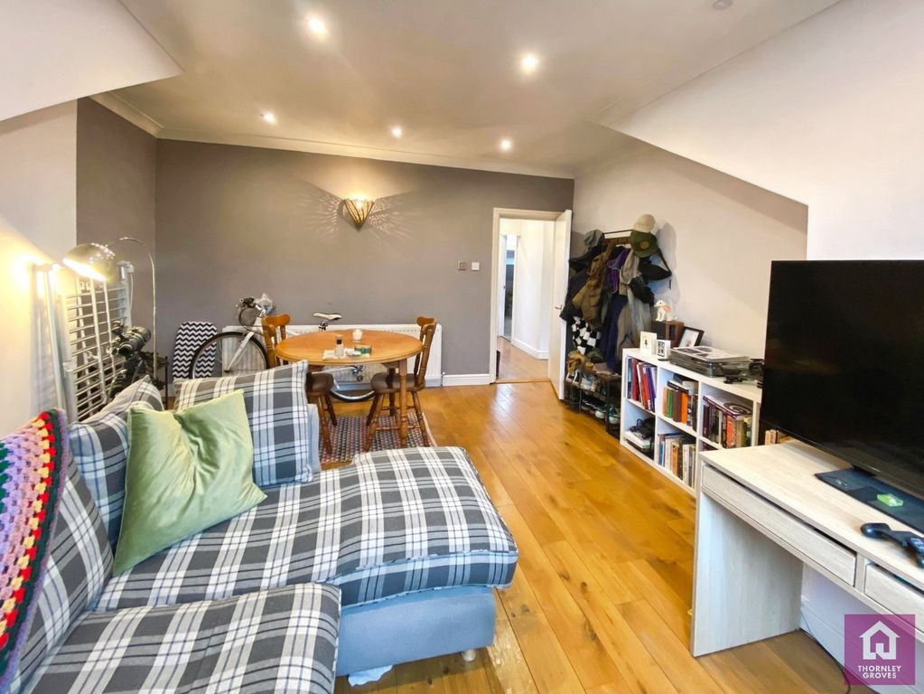 Property photo 2 of 15 Picture No. 37