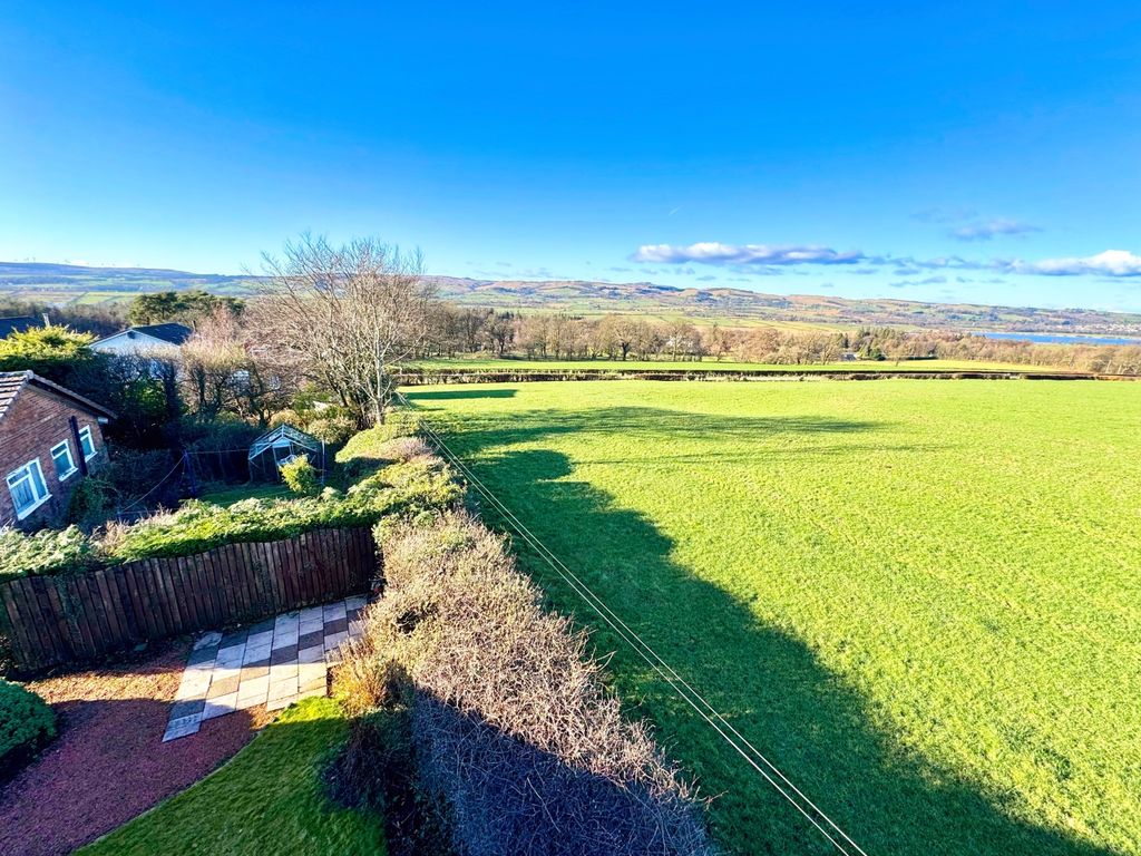 Property photo 2 of 28 Img_9173