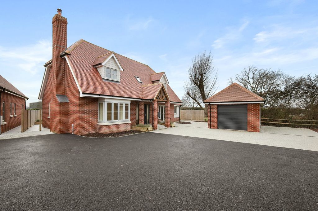 Property photo 1 of 24