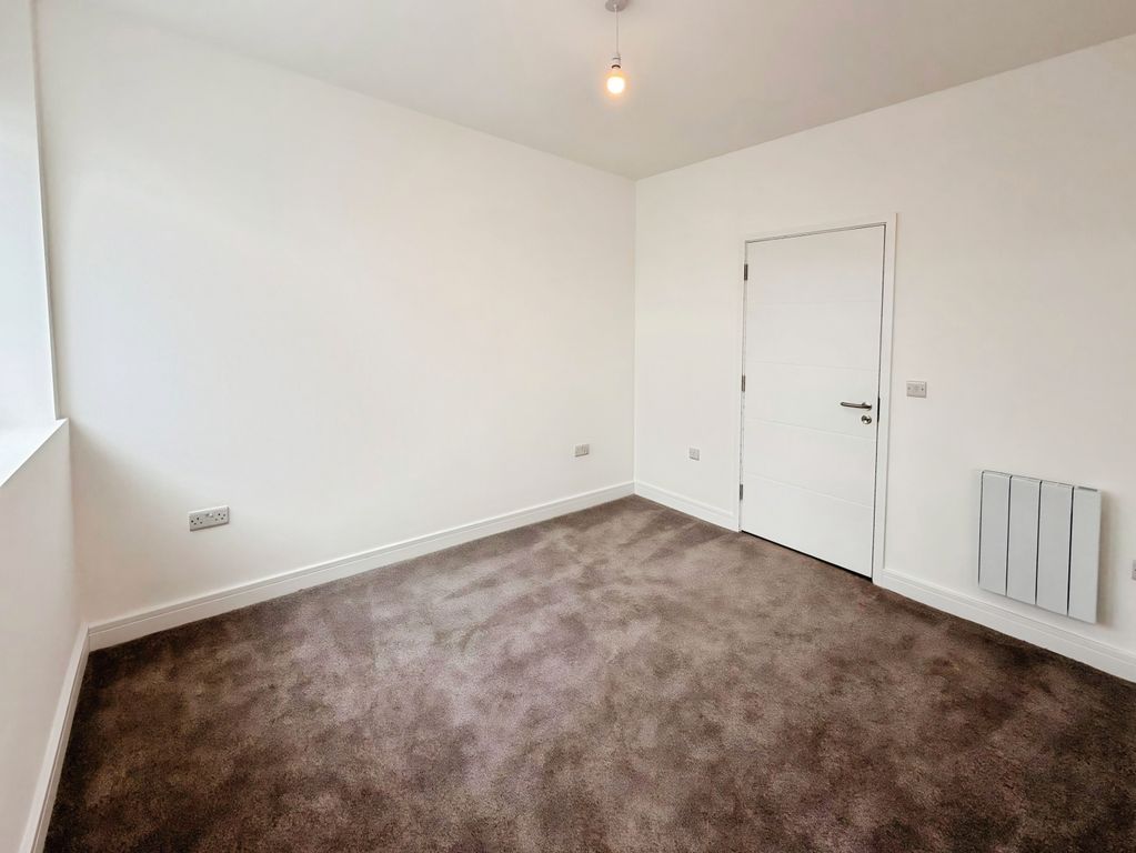 Additional image 5 of 2 bed flat to rent223 Guild House, Oundle Road, Peterborough PE2