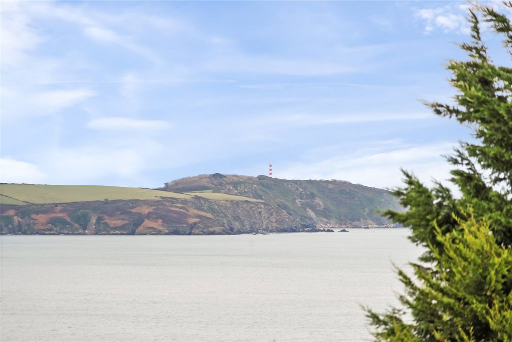 Additional image 19 of 2 bed flat for saleSea Road, Carlyon Bay, St. Austell, Cornwall PL25