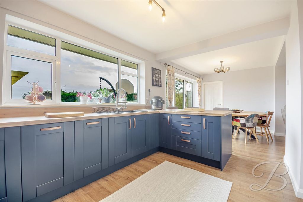 Property photo 2 of 38 Ccltd-47.Jpg