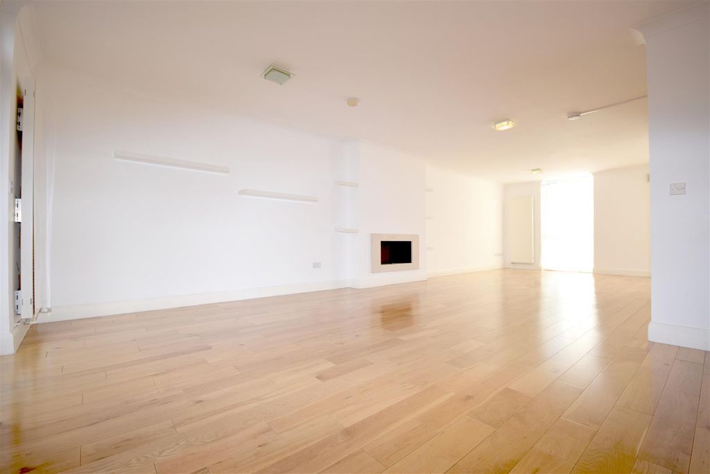 Property photo 3 of 12 Op7_Nqol4UK3Wjjx3Jpxiq.Jpeg