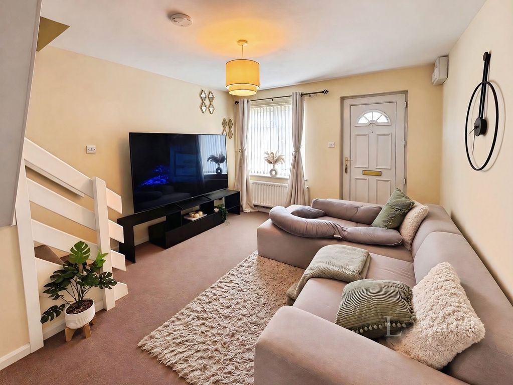 Property photo 2 of 7 Pbox-Img.Jpg