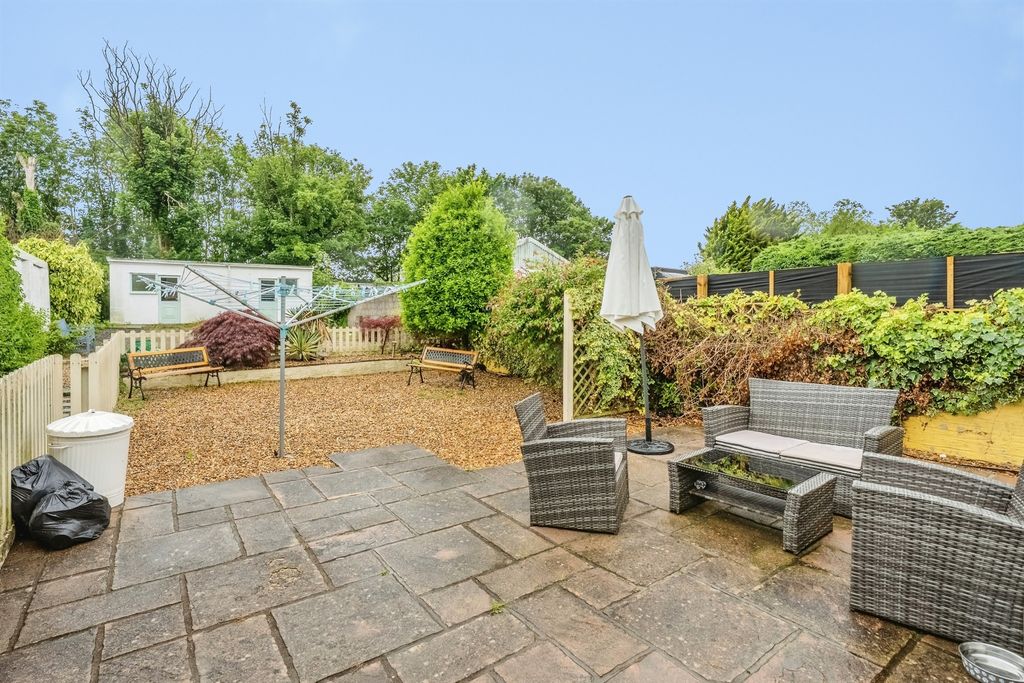 Additional image 19 of 2 bed flat for saleNew Road, Porthcawl CF36