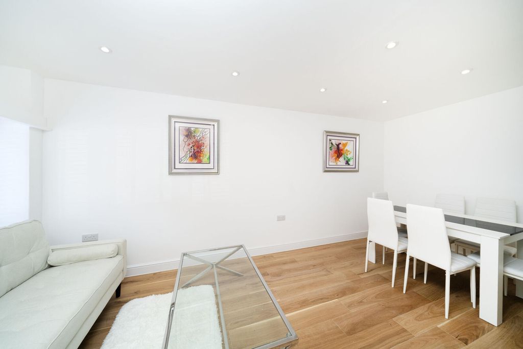 Property photo 3 of 16 Living Room