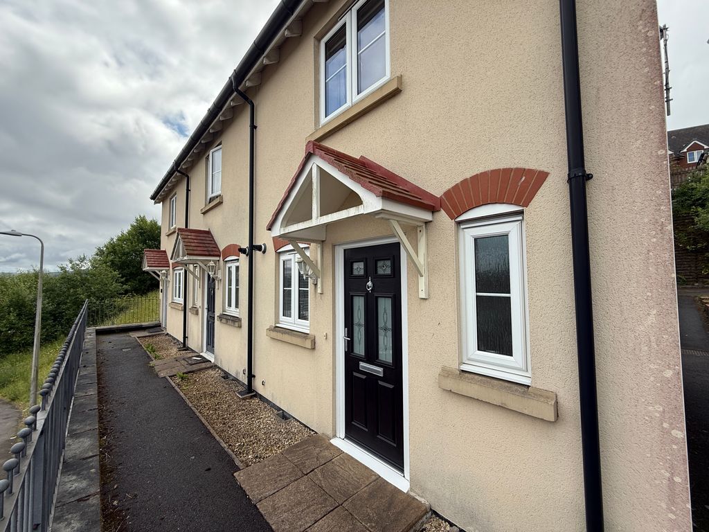 Property photo 2 of 14