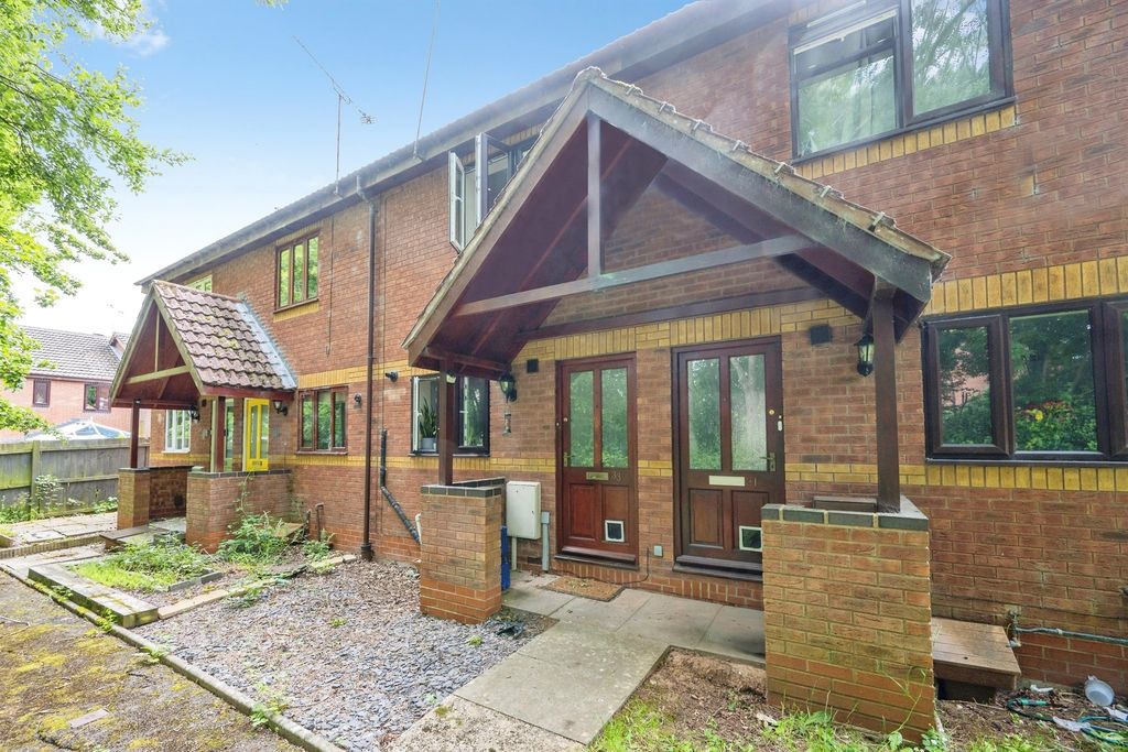 Property photo 1 of 14
