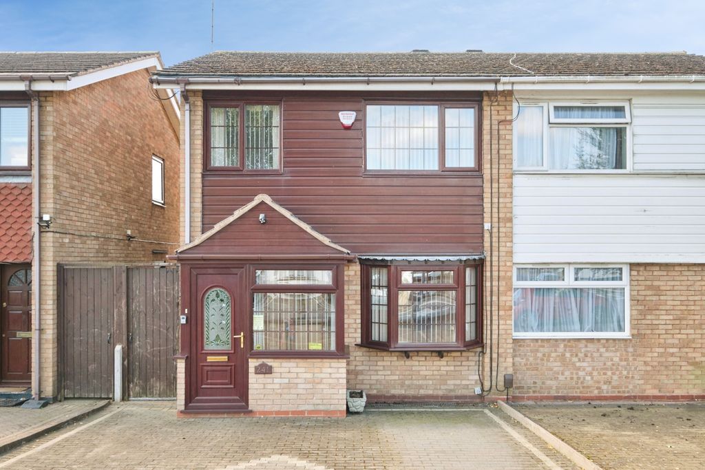 Property photo 1 of 15