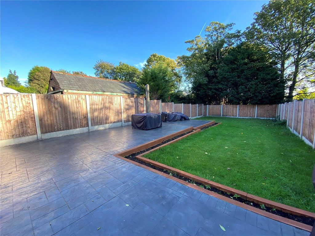 Property photo 2 of 16 Picture No. 03