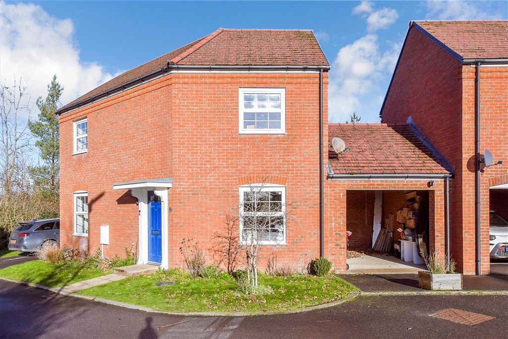 Property photo 2 of 11 External (Web)