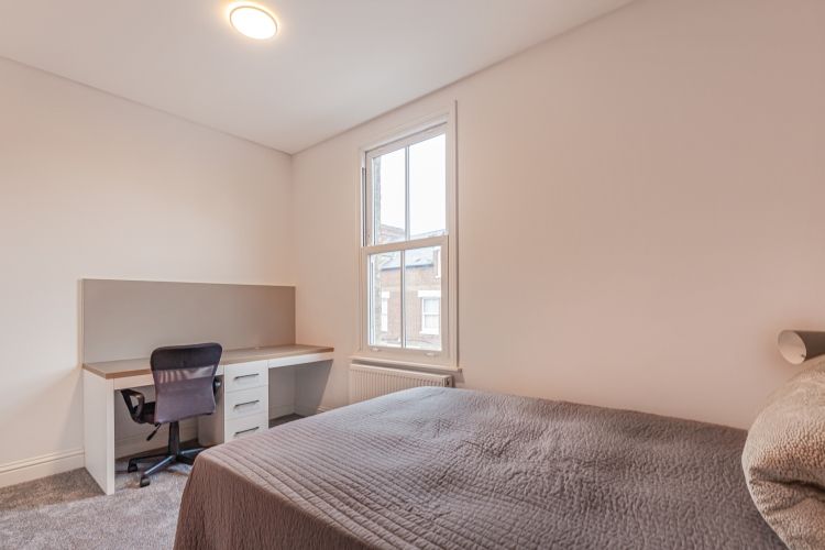 Property photo 2 of 8 310337