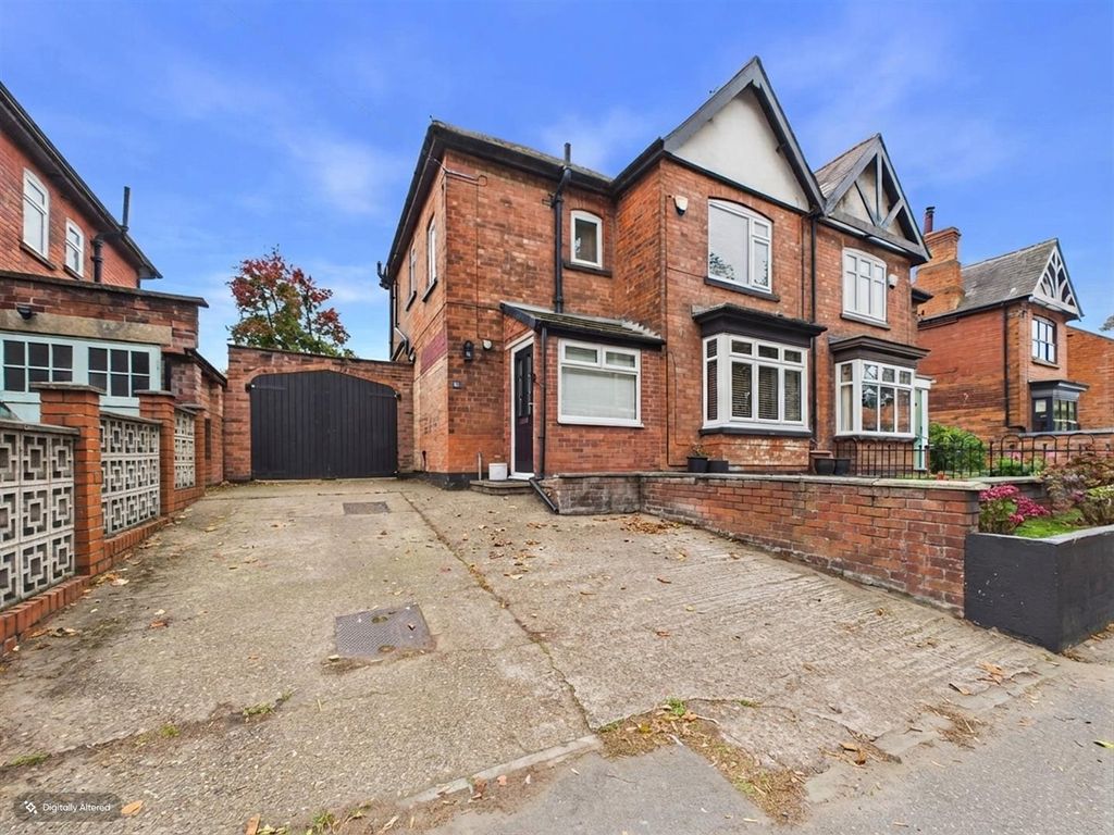 Property photo 1 of 33 Cam01619G0-Pr0254-Still044-001.Jpg